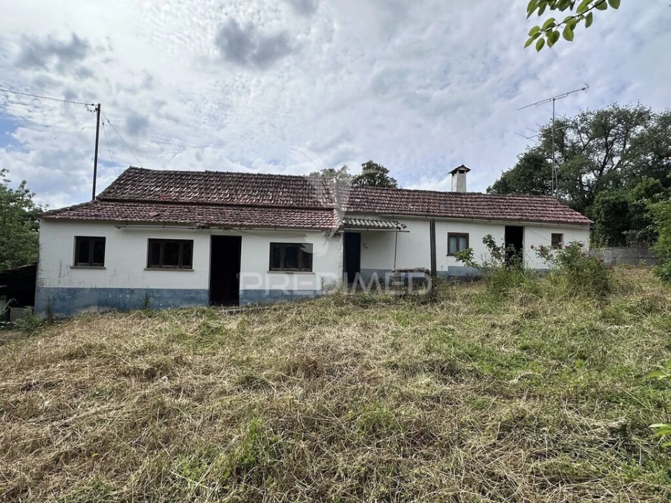 Moradia T3 para Venda em Atouguia Foto 2