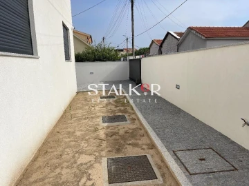 Moradia T3 para Venda em São Felix da Marinha
