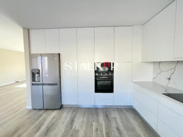 Moradia T3 para Venda em São Felix da Marinha