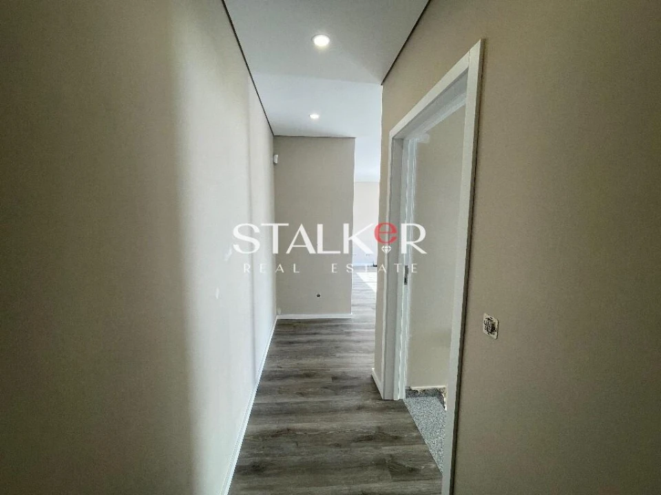 Moradia T3 para Venda em São Felix da Marinha Foto 35