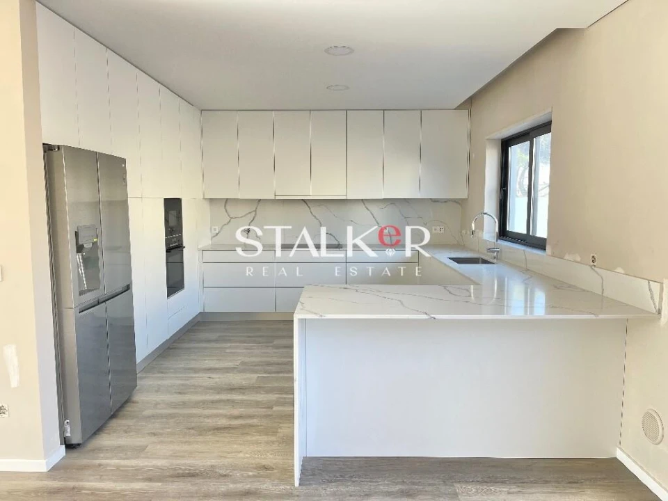 Moradia T3 para Venda em São Felix da Marinha Foto 12