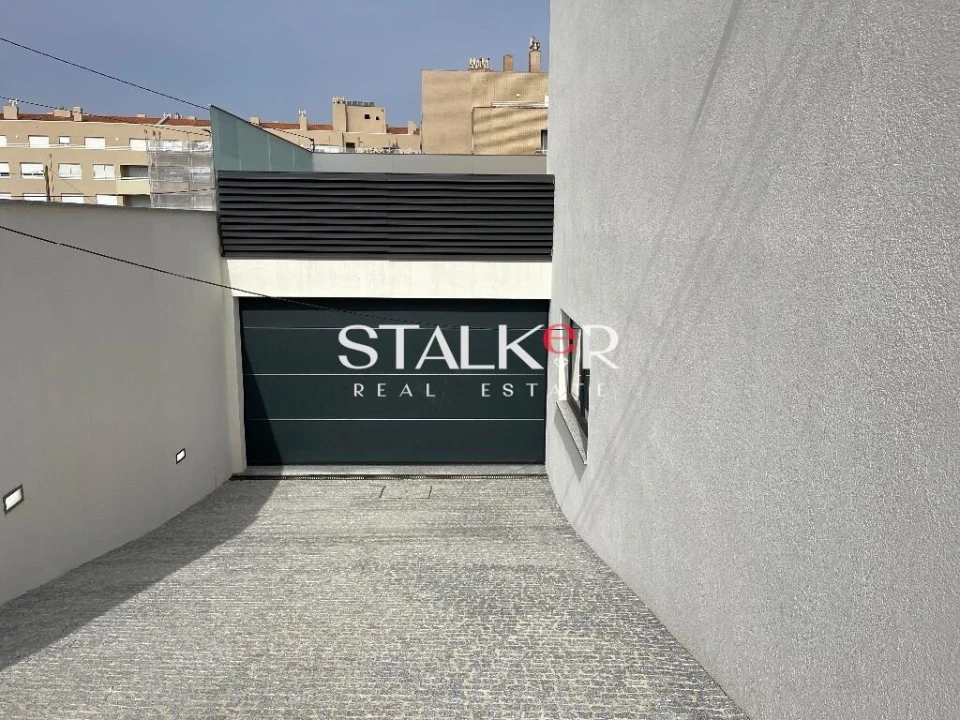 Moradia T3 para Venda em São Felix da Marinha Foto 47