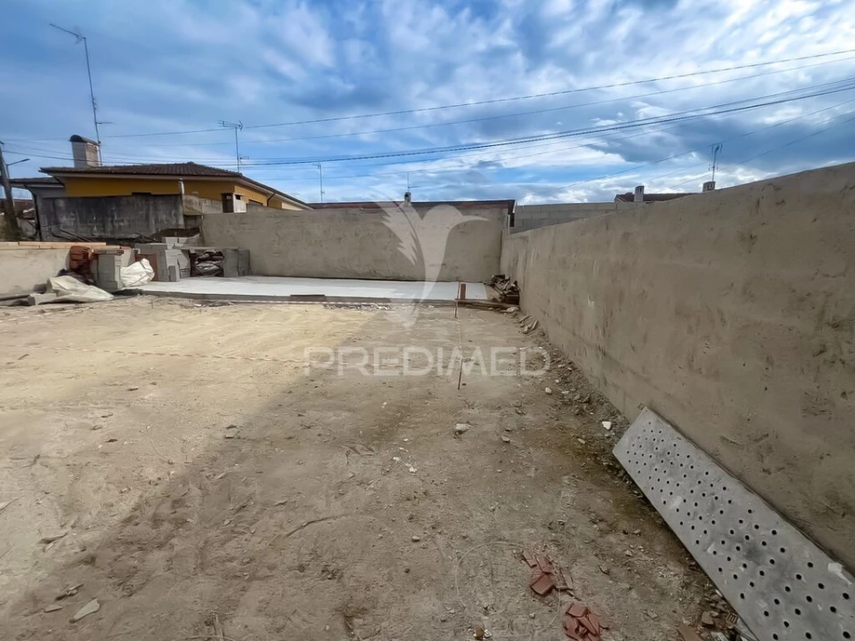 Moradia T4 para Venda em Santa Maria Maior Foto 19