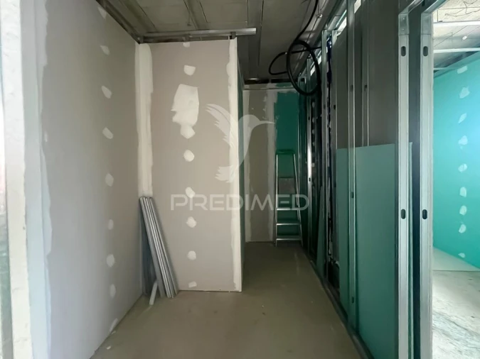 Moradia T4 para Venda em Santa Maria Maior Foto 2