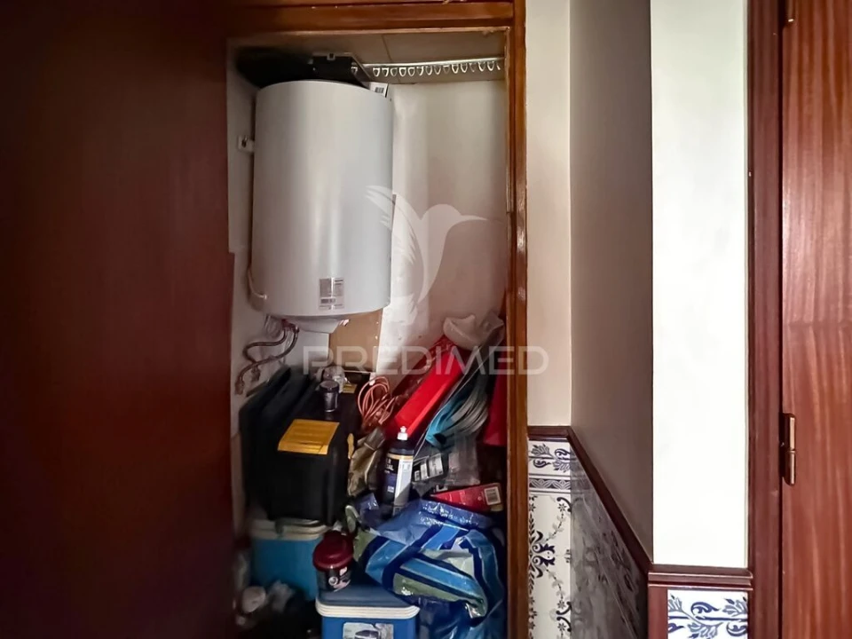 Apartamento T2 para Venda em Queluz e Belas Foto 2