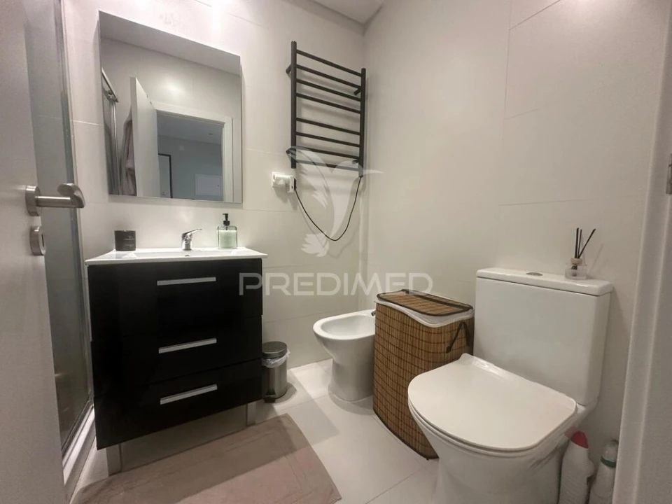 Apartamento T2 para Venda em Seixal, Arrentela e Aldeia de Paio Pires Foto 10