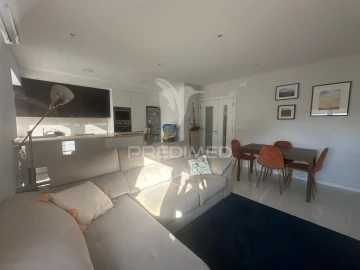 Apartamento T2 para Venda em Seixal, Arrentela e Aldeia de Paio Pires
