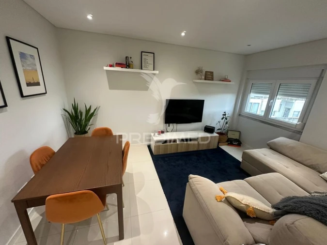 Apartamento T2 para Venda em Seixal, Arrentela e Aldeia de Paio Pires Foto 14