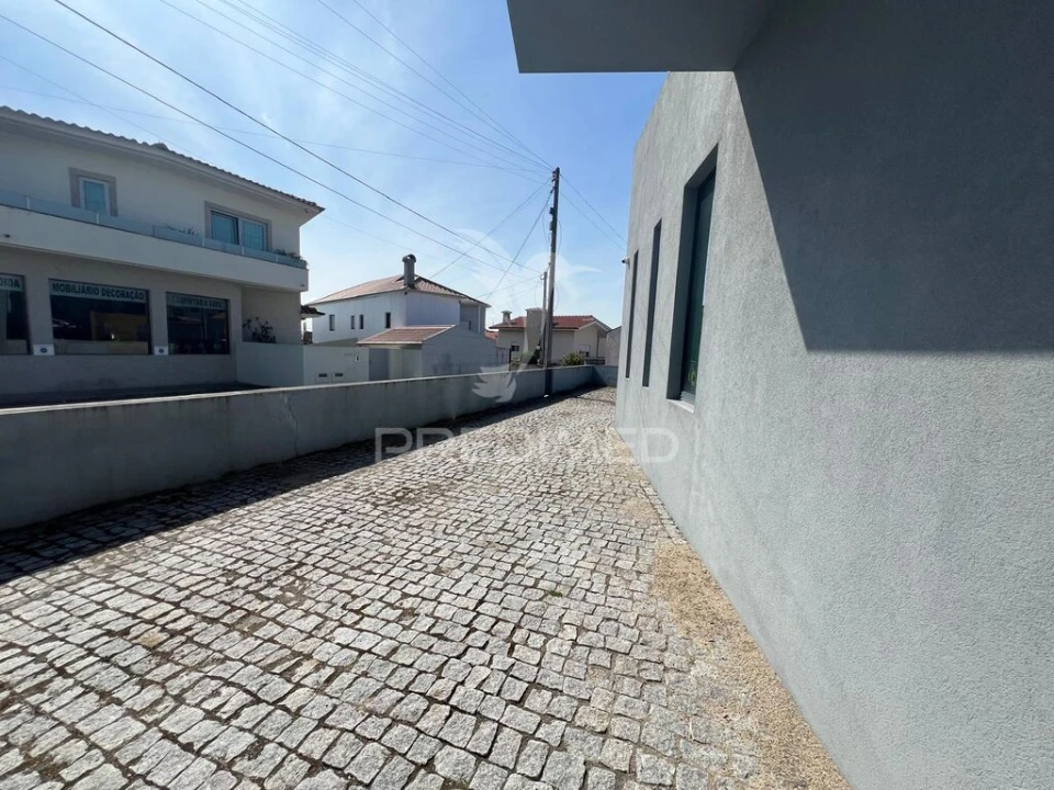 Escritório para Venda em Bougado (São Martinho e Santiago) Foto 15