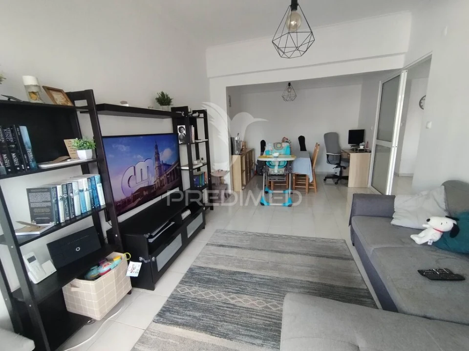 Apartamento T2 para Venda em Agualva e Mira-Sintra Foto 15