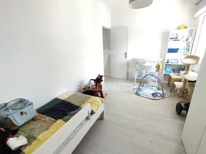 Apartamento T2 para Venda em Agualva e Mira-Sintra Foto 7