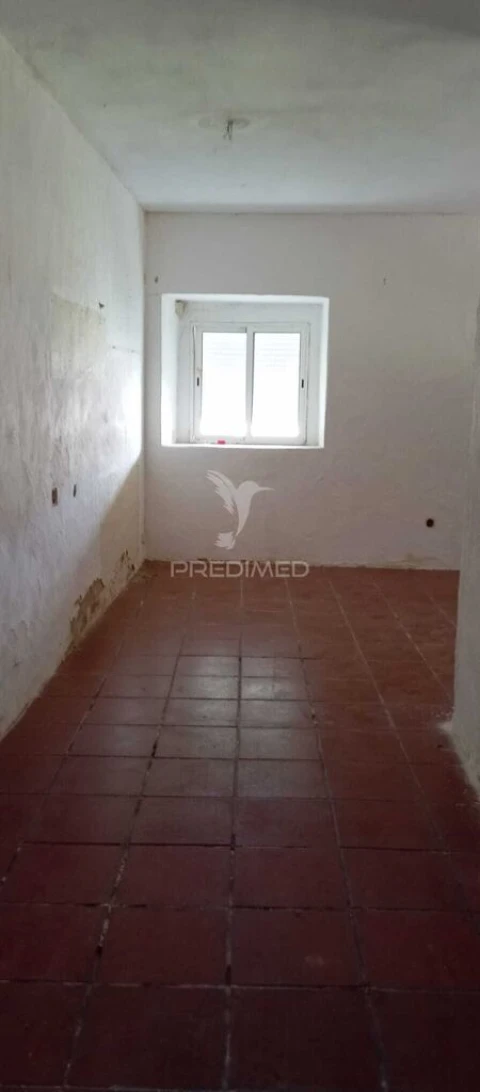 Moradia T2 para Venda em Sé e São Lourenço