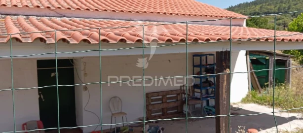 Moradia T2 para Venda em Sé e São Lourenço