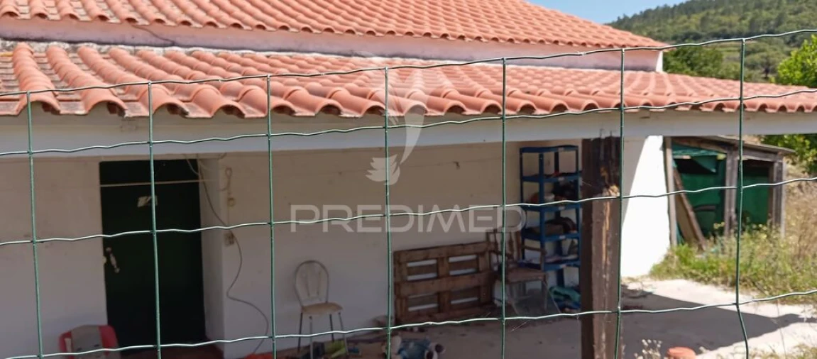 Moradia T2 para Venda em Sé e São Lourenço Foto 5