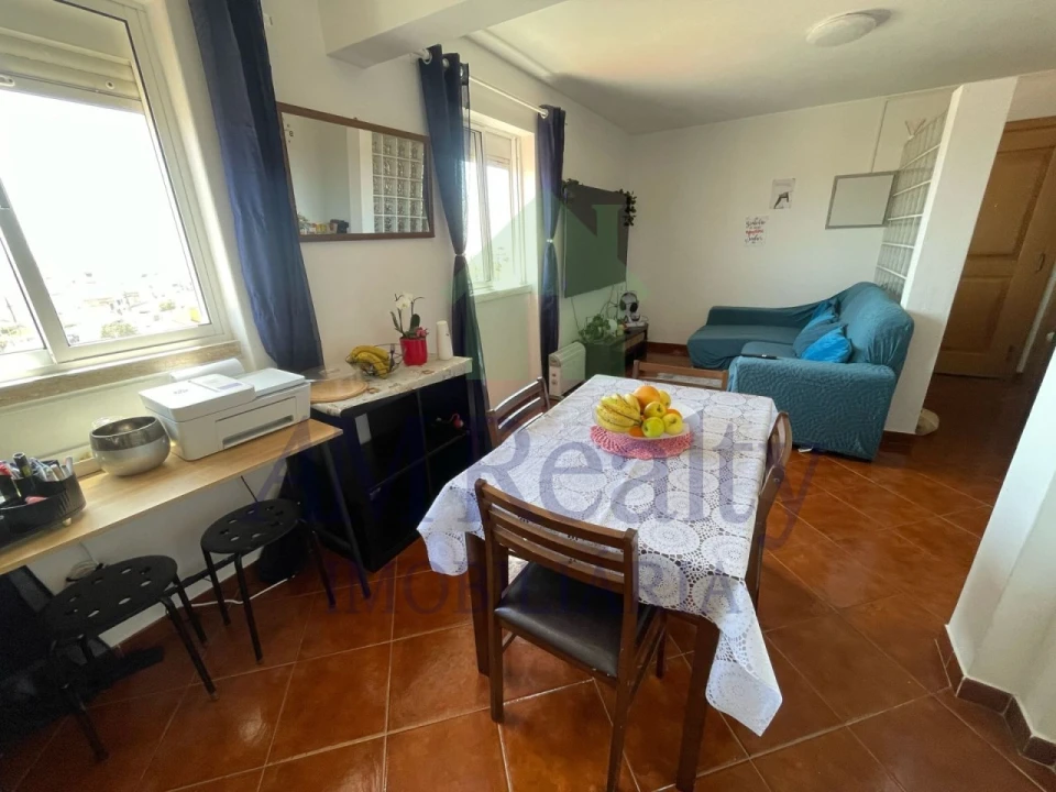 Apartamento T2 para Venda em Peniche Foto 4