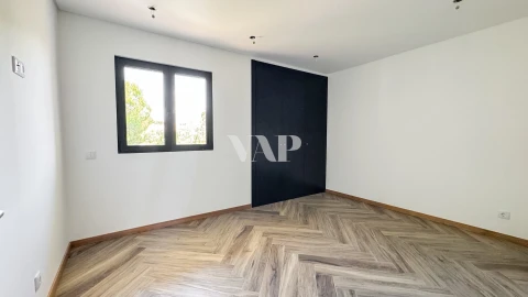 Moradia T4 para Venda em Quarteira