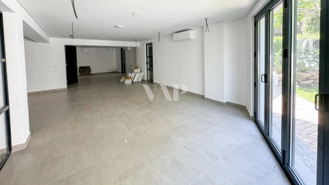 Moradia T4 para Venda em Quarteira