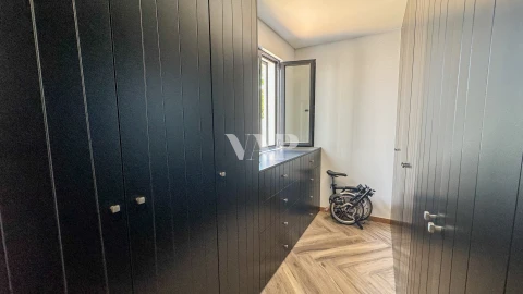 Moradia T4 para Venda em Quarteira