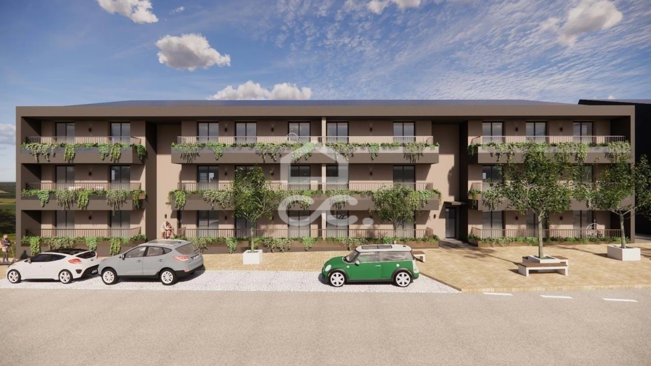 Apartamento T5 para Venda em Santa Clara e Castelo Viegas Foto 1