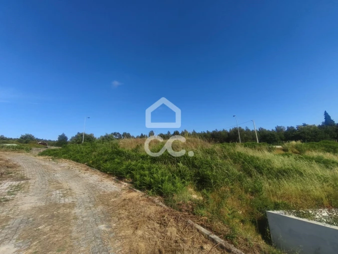 Terreno para Venda em Vila Nova de Famalicão e Calendário Foto 4