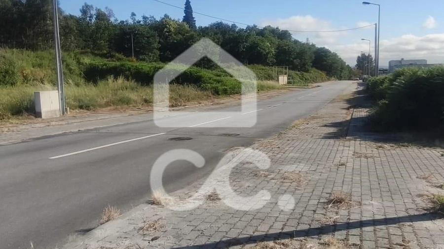 Terreno para Venda em Vila Nova de Famalicão e Calendário