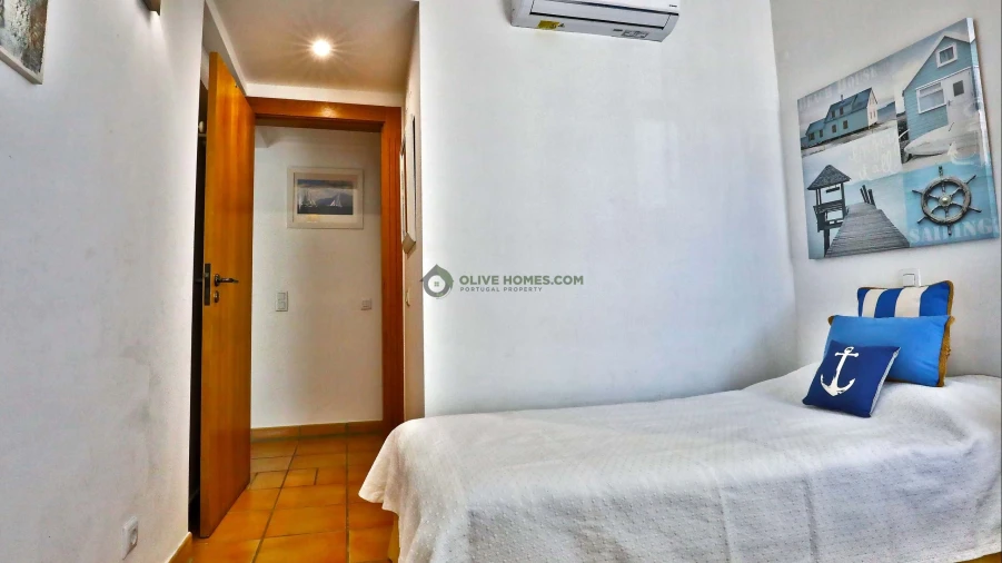 Apartamento T3 para Venda em Quarteira Foto 29