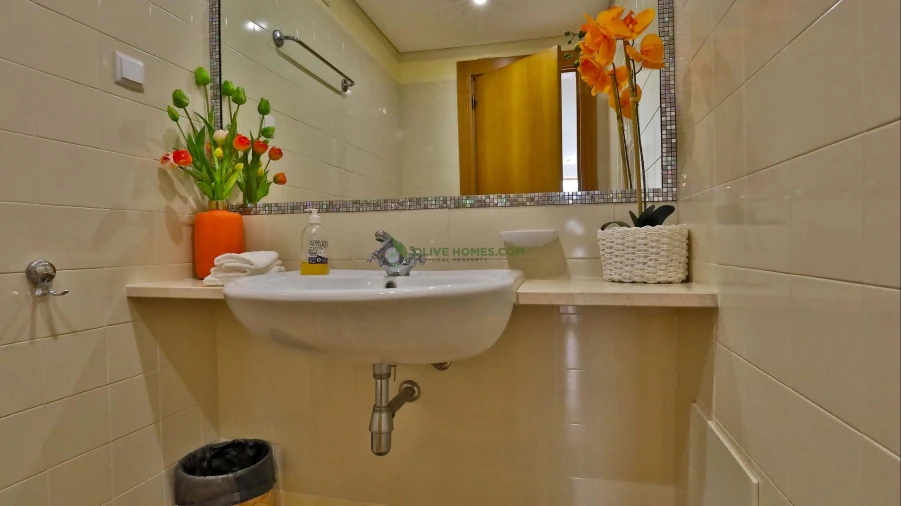 Apartamento T3 para Venda em Quarteira Foto 13