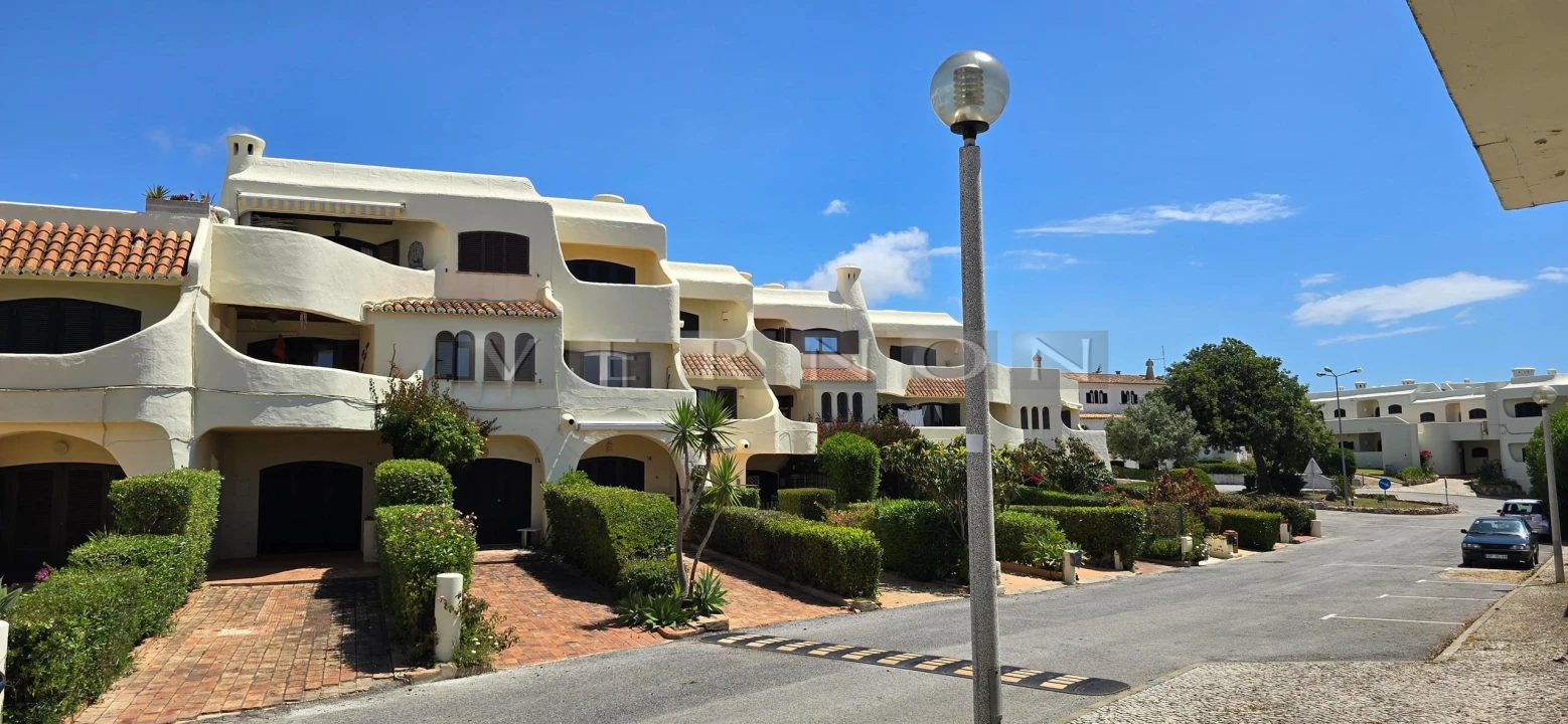 Apartamento T2 para Venda em Lagoa e Carvoeiro Foto 1