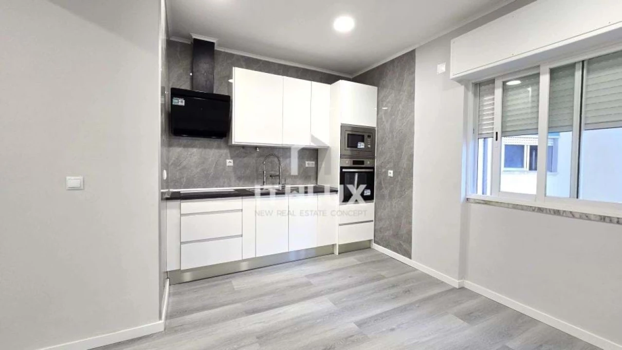 Apartamento T1 para Venda em Venteira Foto 13
