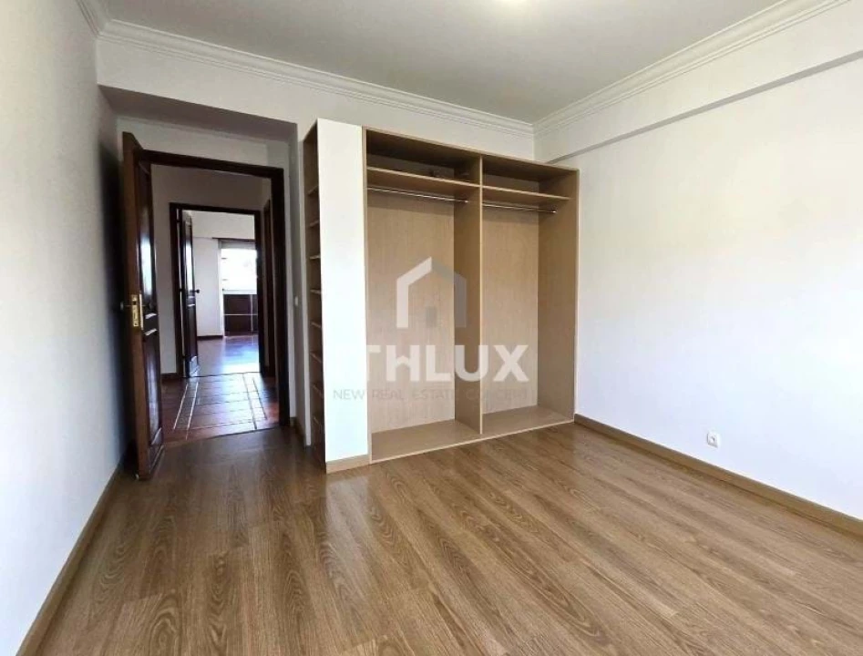 Apartamento T2 para Venda em Odivelas Foto 17