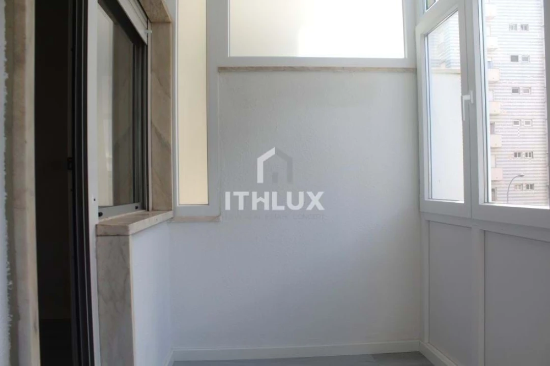 Apartamento T2 para Venda em Oeiras e São Julião da Barra, Paço de Arcos e Caxias Foto 17