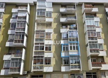 Apartamento T2 para Venda em Oeiras e São Julião da Barra, Paço de Arcos e Caxias