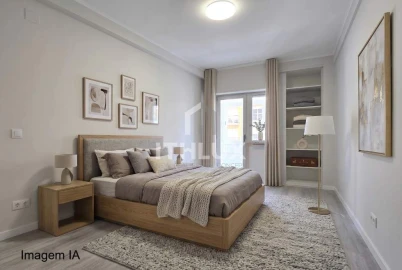 Apartamento T2 para Venda em Oeiras e São Julião da Barra, Paço de Arcos e Caxias