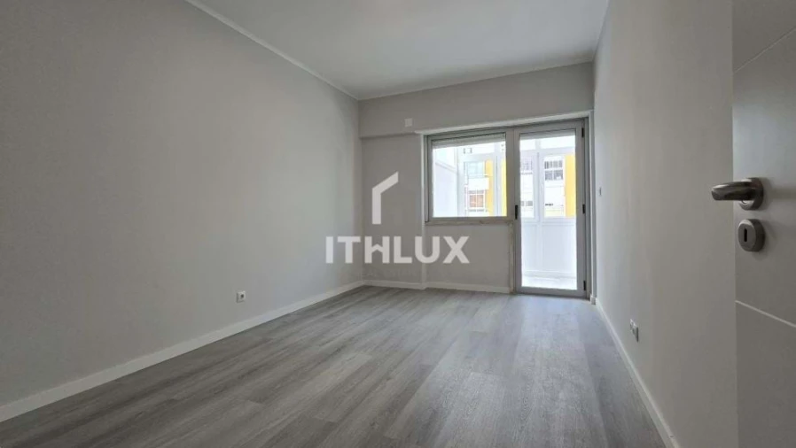 Apartamento T2 para Venda em Oeiras e São Julião da Barra, Paço de Arcos e Caxias Foto 16