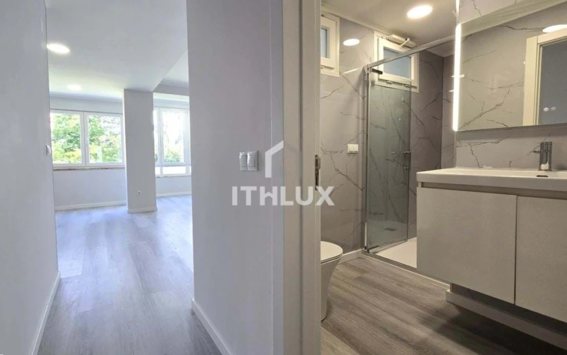 Apartamento T2 para Venda em Oeiras e São Julião da Barra, Paço de Arcos e Caxias Foto 8