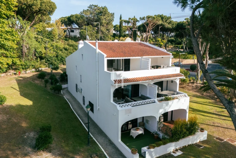 Apartamento T2 para Venda em Almancil Foto 24
