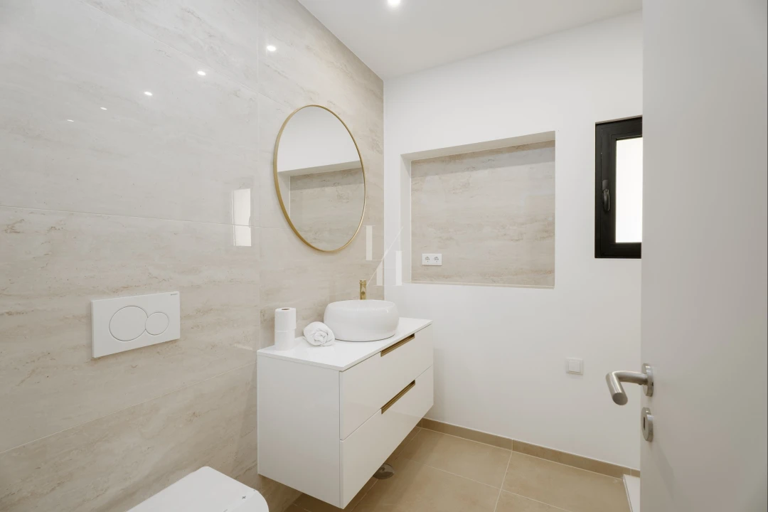 Apartamento T2 para Venda em Almancil Foto 11