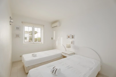 Apartamento T2 para Arrendamento férias em Quarteira