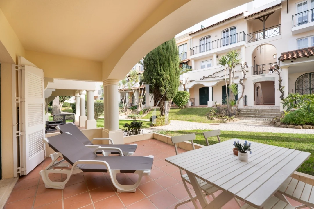 Apartamento T2 para Arrendamento férias em Quarteira Foto 20