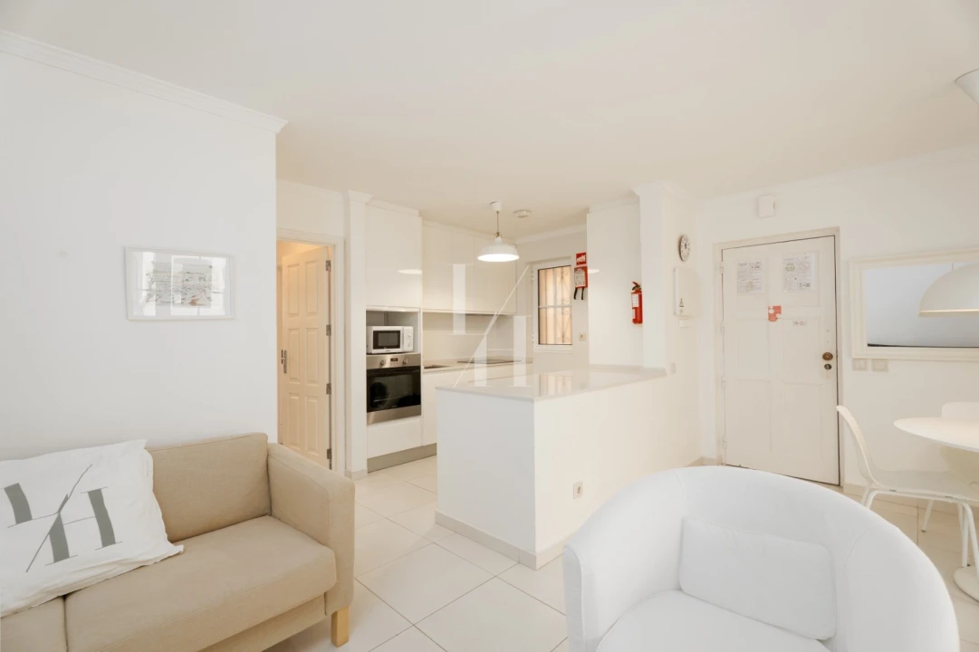 Apartamento T2 para Arrendamento férias em Quarteira Foto 15