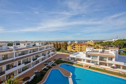 Apartamento T2 para Arrendamento férias em Quarteira