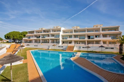 Apartamento T2 para Arrendamento férias em Quarteira