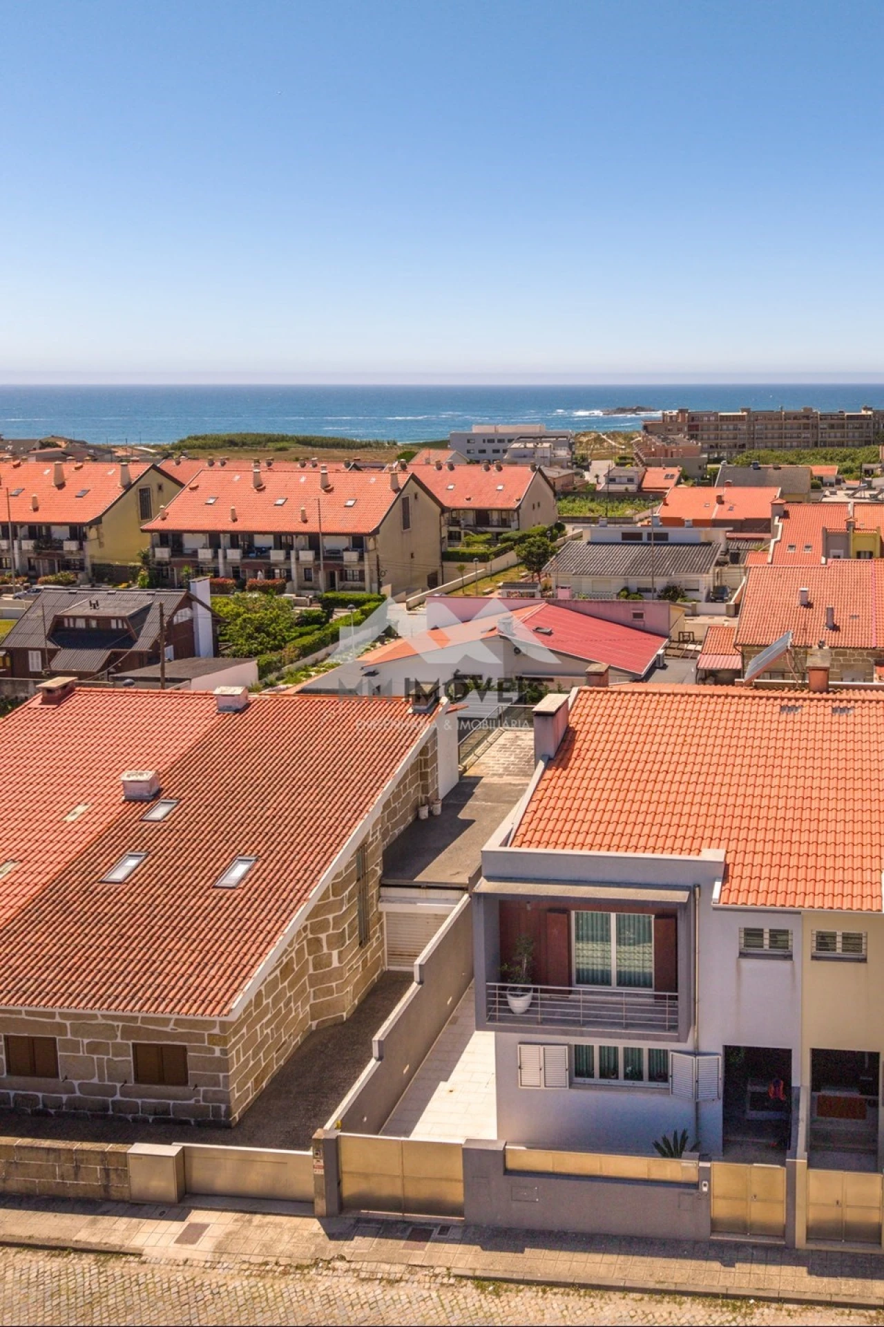 Moradia T3 para Venda em Mindelo Foto 4