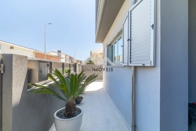 Moradia T3 para Venda em Mindelo