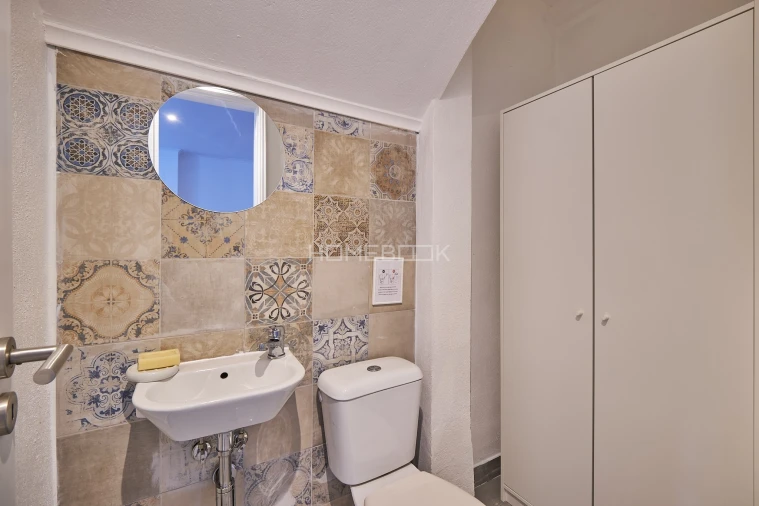 Apartamento T6 para Venda em Charneca de Caparica e Sobreda Foto 43