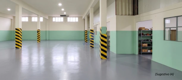 Armazém para Venda em Marinha Grande