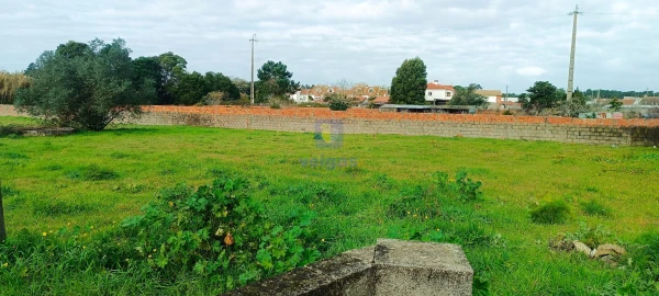 Armazém para Venda em Marinha Grande