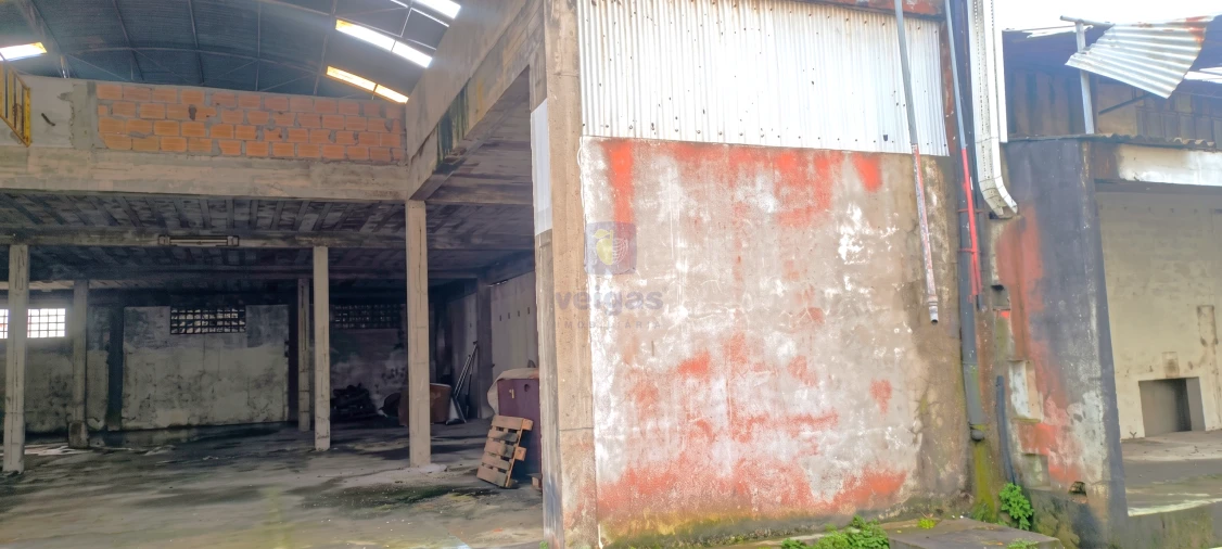 Armazém para Venda em Marinha Grande Foto 22