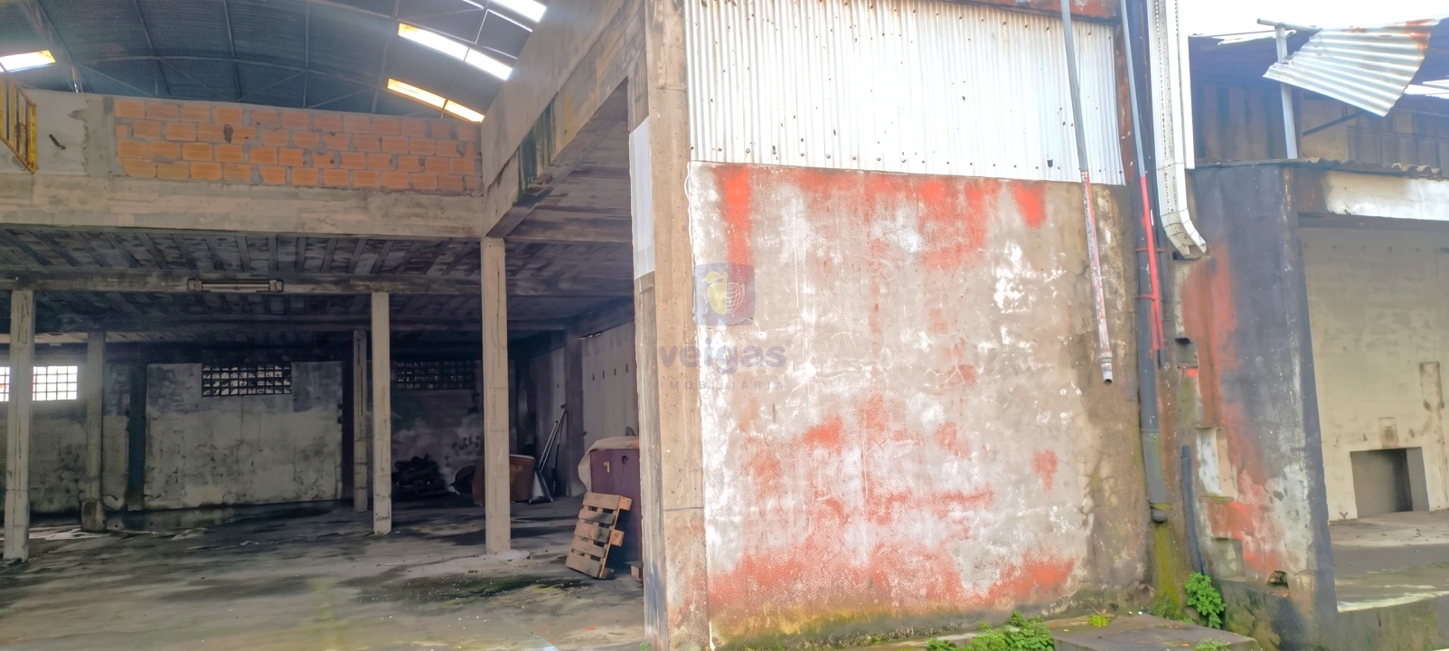 Armazém para Venda em Marinha Grande Foto 22