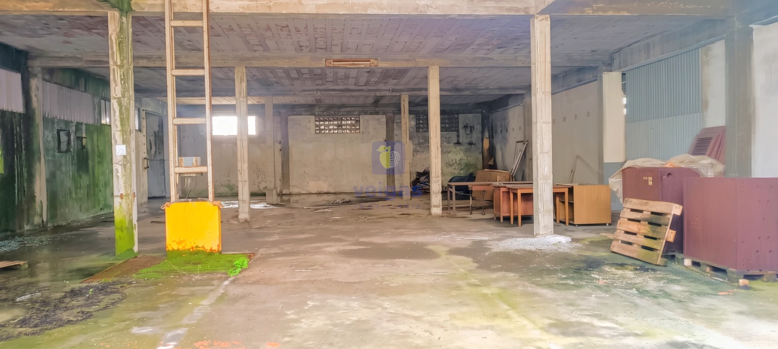 Armazém para Venda em Marinha Grande Foto 13